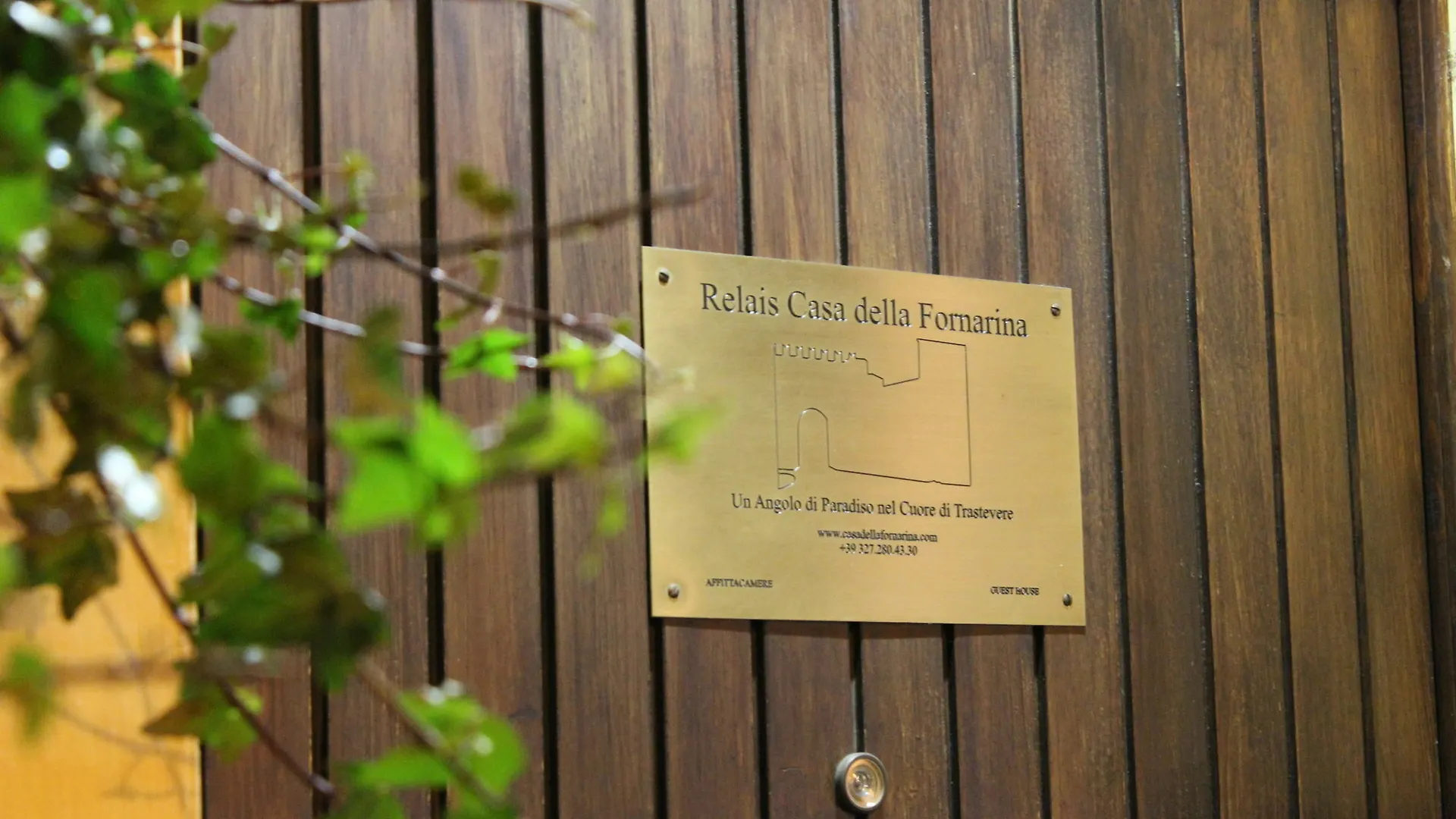 מלון רומא Relais Casa Della Fornarina 3*,  איטליה